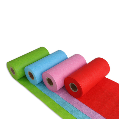 Tela de embalaje no tejida grabada en relieve de Spunbond respirable en colores de la diversidad